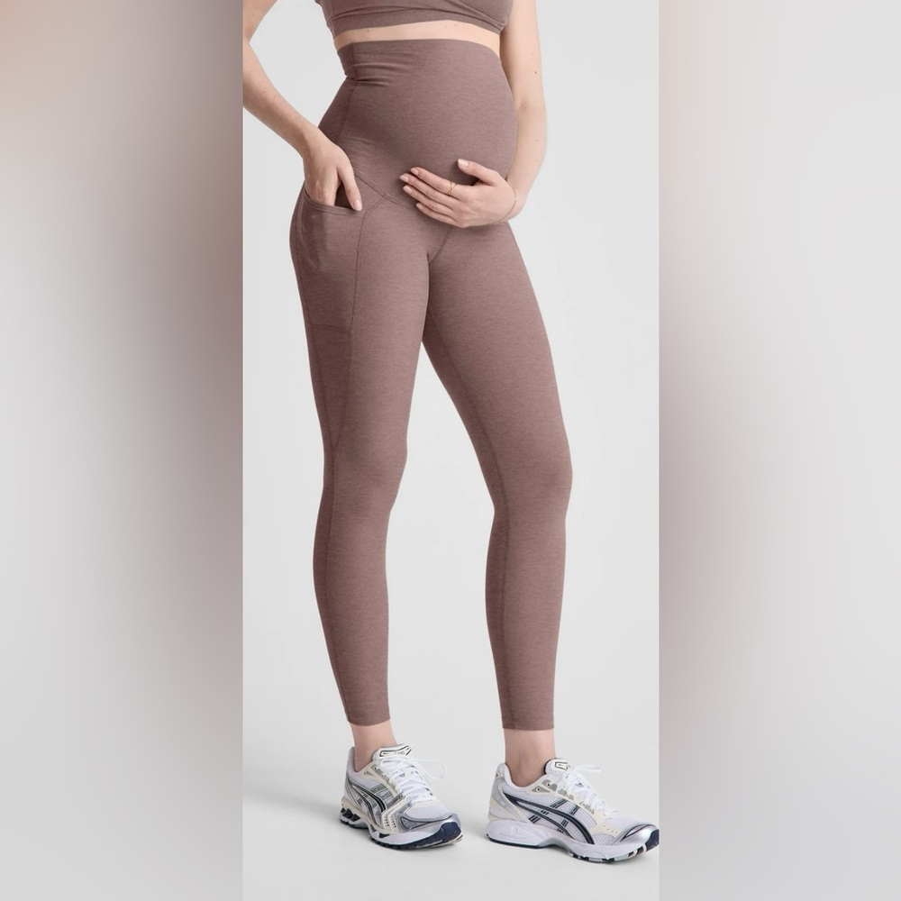 NEW with tags - Beyond Yoga Maternity Leggings